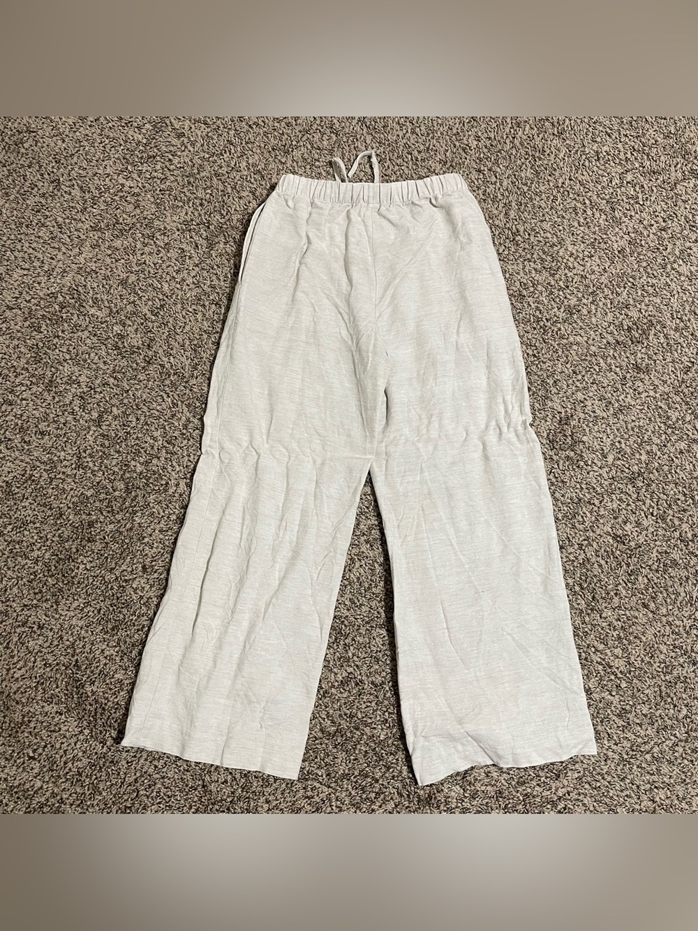 Aritzia Wide Leg Pants in Light Beige/Cream - Picture 5 of 5
